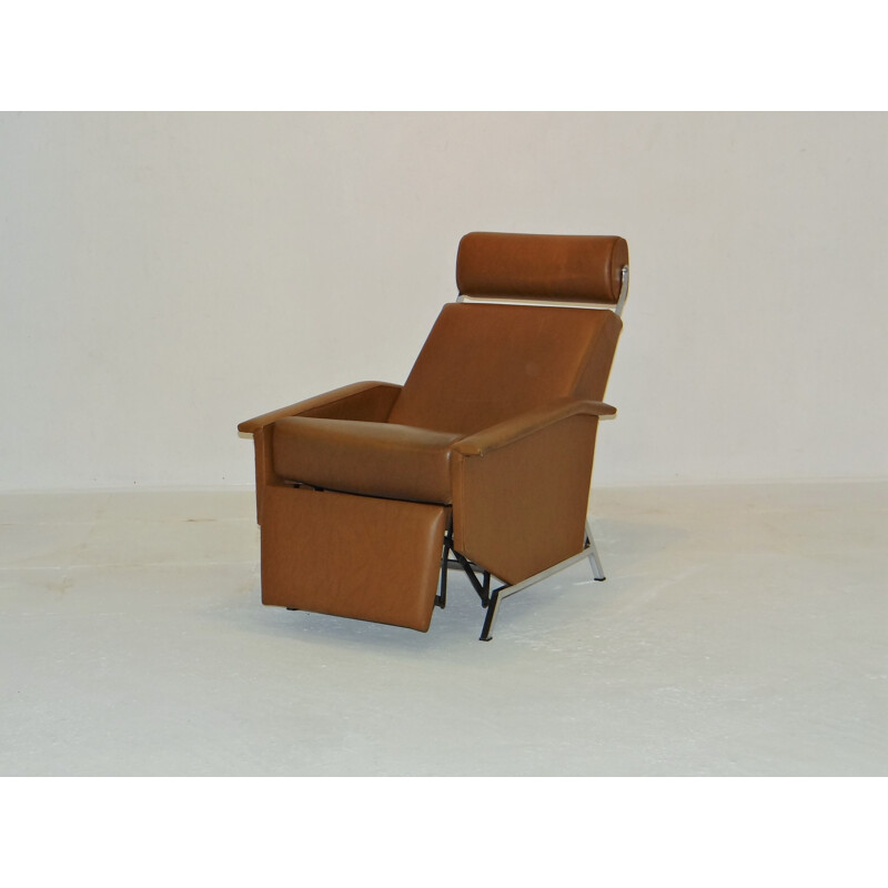 Armchair in brown leatherette, George VAN RIJCK - 1960s