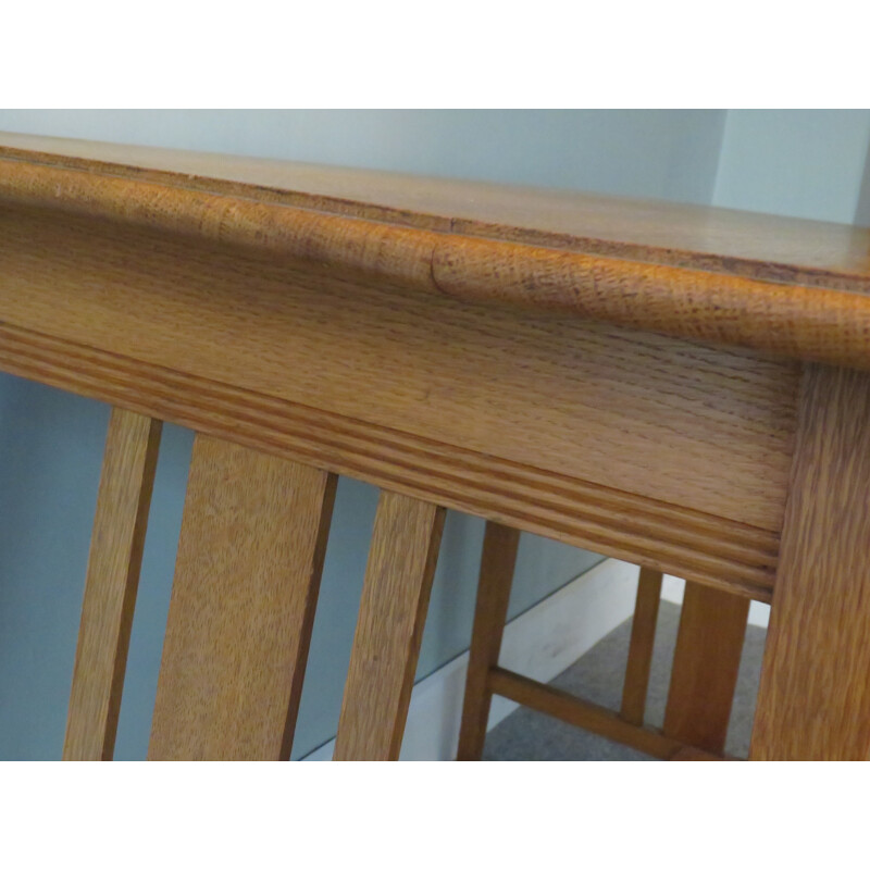 Vintage Table in light oak Haque School