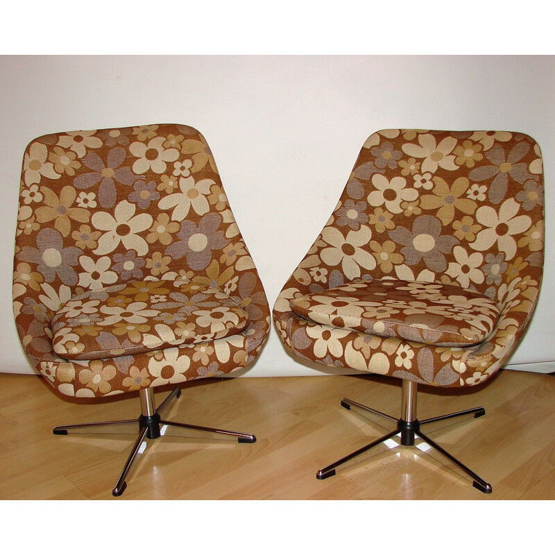 Pair of vintage swivel armchairs 1970s