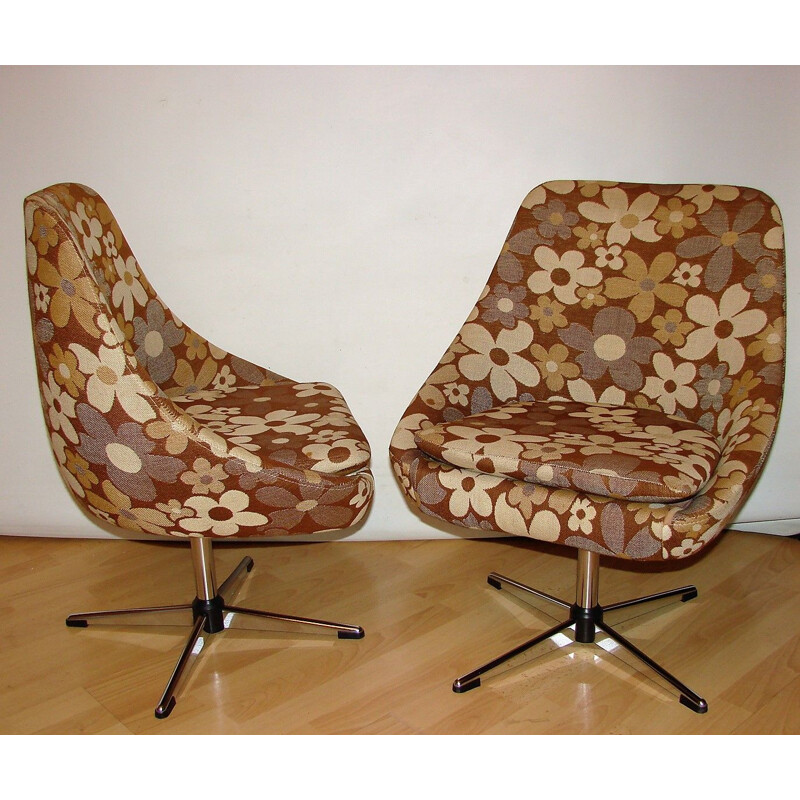 Pair of vintage swivel armchairs 1970s