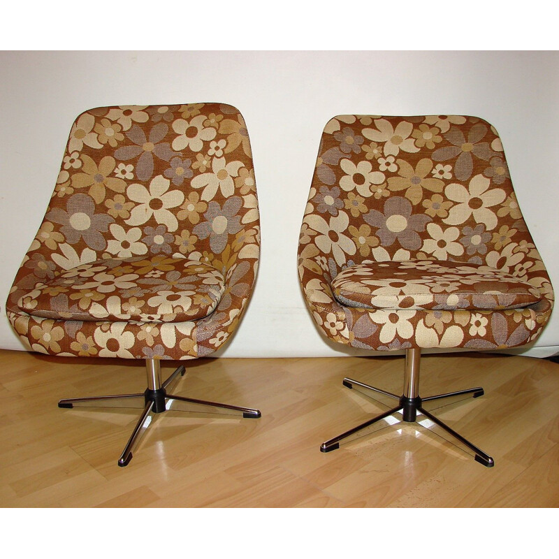 Pair of vintage swivel armchairs 1970s