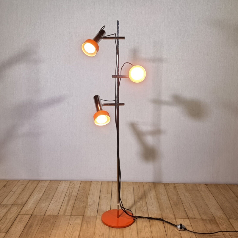 Vintage floor lamp in chromed metal and orange lacquer, Italy 1970