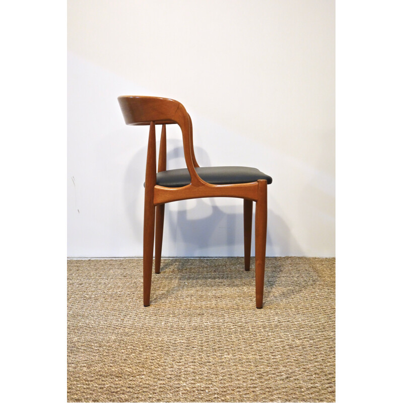 Set of 4 vintage chairs by Johannes Andersen for Uldum Mobelfabrik, Scandinavian 1960s