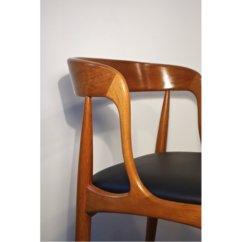 Set of 4 vintage chairs by Johannes Andersen for Uldum Mobelfabrik, Scandinavian 1960s