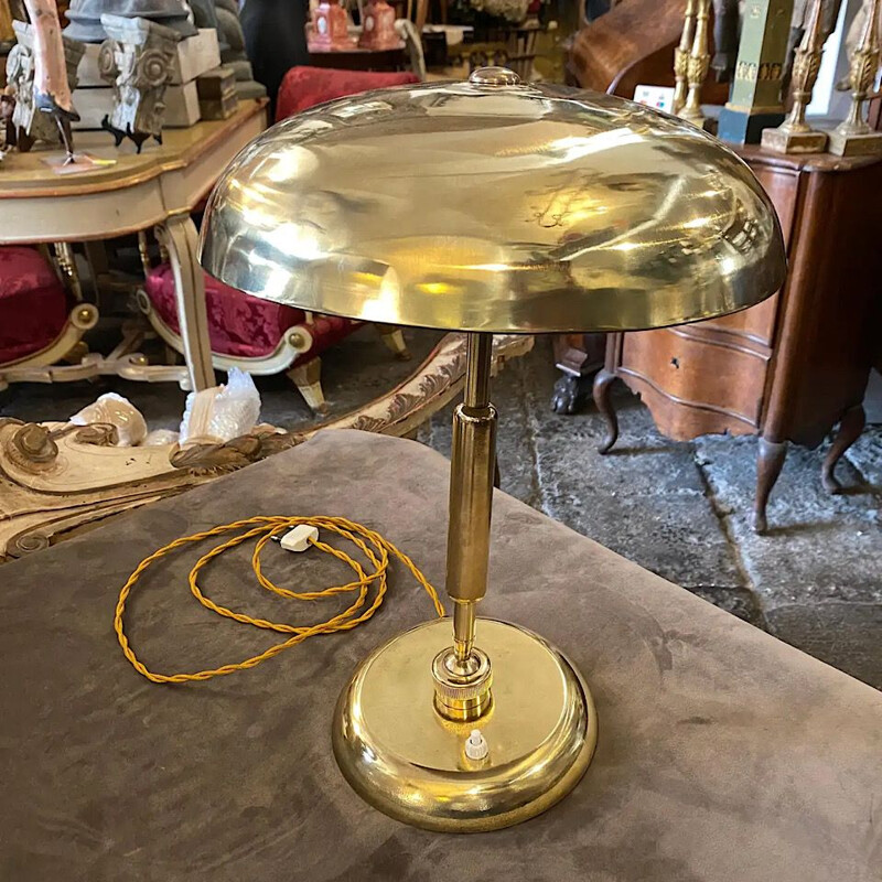Lampe de table vintage moderne en laiton massif, Italien