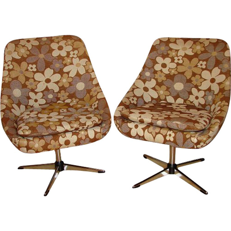 Pair of vintage swivel armchairs 1970s