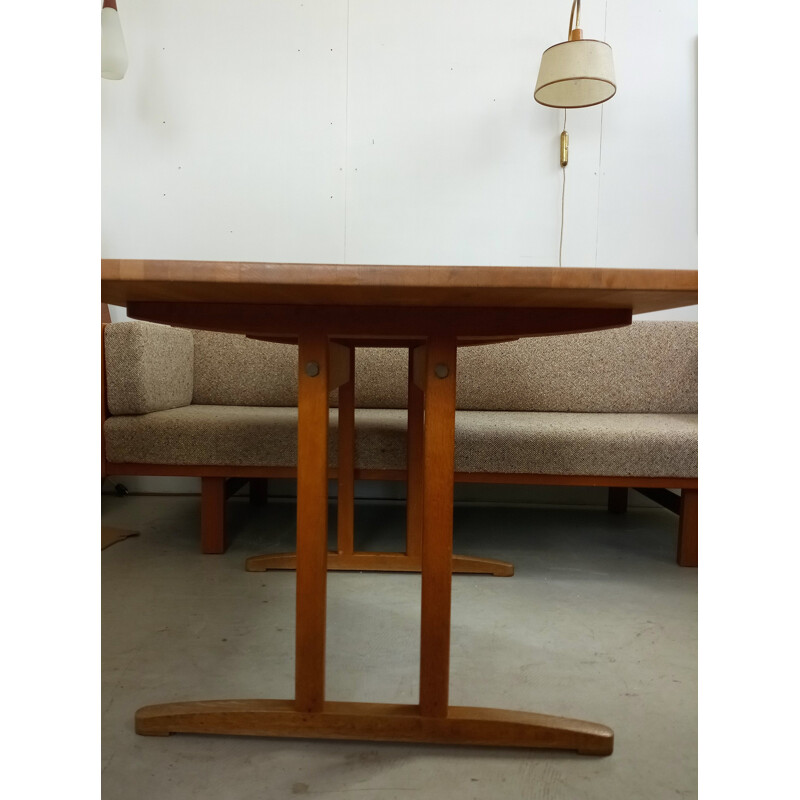 Vintage shaker table in solid oak from Borge Mogensen, Denmark