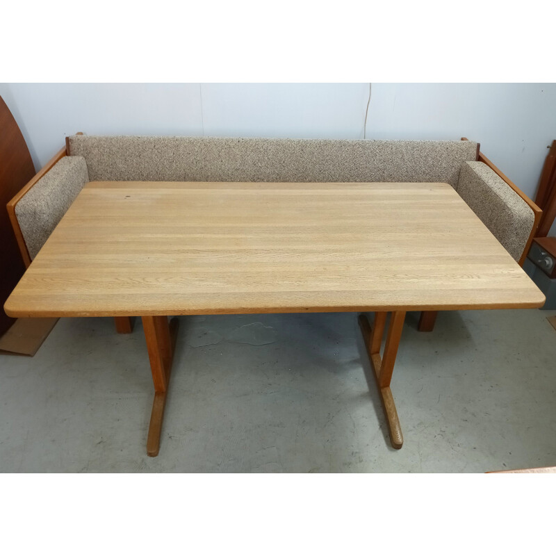 Vintage shaker table in solid oak from Borge Mogensen, Denmark