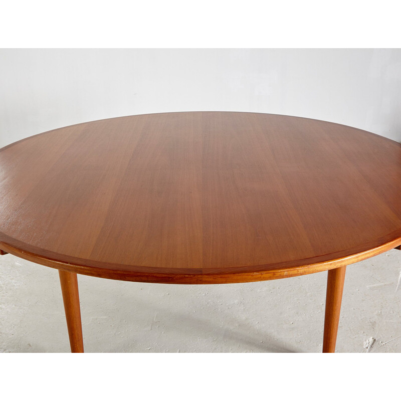 Table vintage par Hans J. Wegner pour Johannes Hansen, 1960