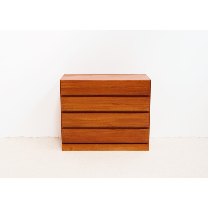 Vintage teak chest of drawers by Arne Wahl Iversen for Vinde mobelfabrik