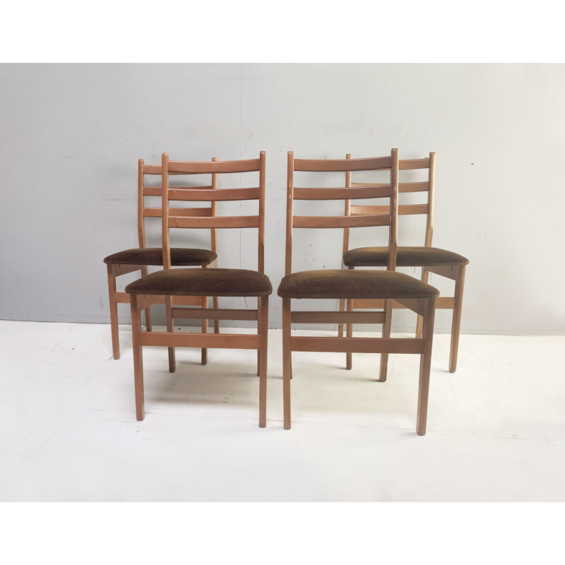 Lot de 4 chaises vintage 1970