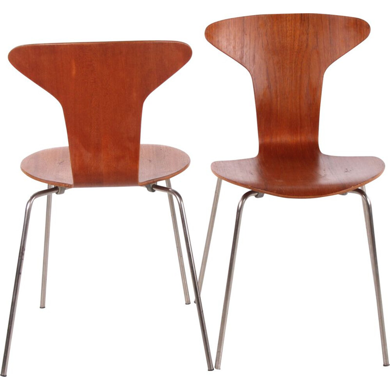 Coppia di sedie vintage Mosquito 3105 di Arne Jacobsen