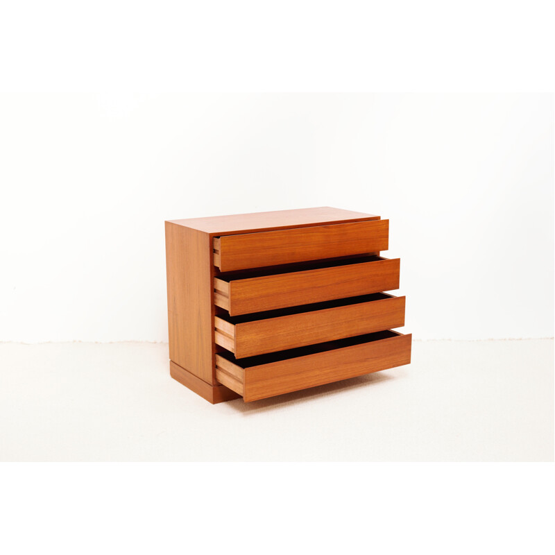 Vintage teak chest of drawers by Arne Wahl Iversen for Vinde Mobelfabrik