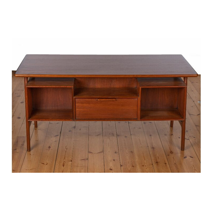 Vintage Model 75 Desk in Teak by Gunni Omann 1960s