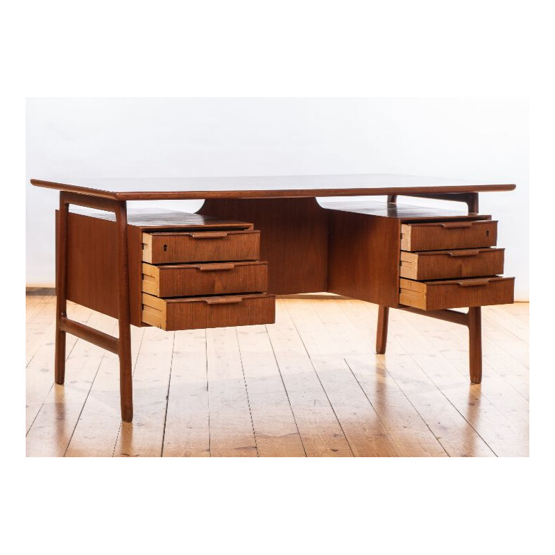 Vintage Model 75 Desk in Teak by Gunni Omann 1960s
