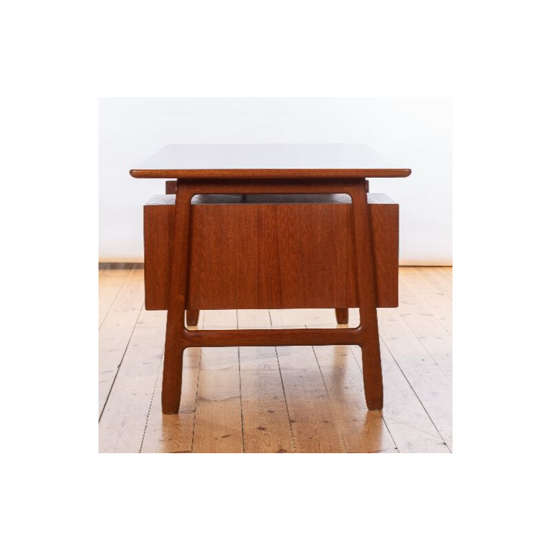 Vintage Model 75 Desk in Teak by Gunni Omann 1960s