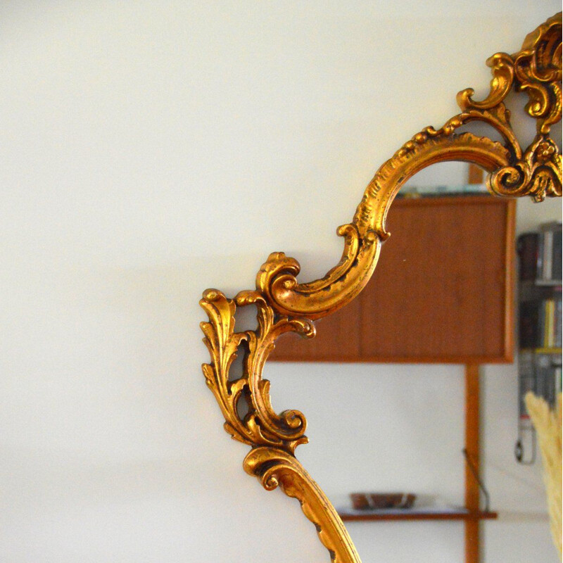 Grand miroir vintage baroque doré 1970
