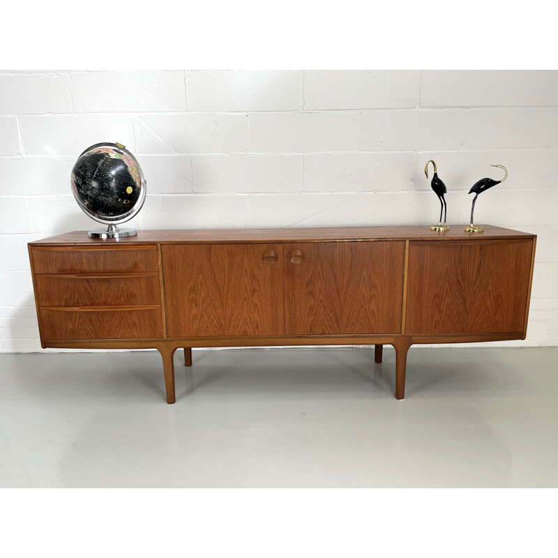 Vintage teak sideboard "Torpedo" by Mclntosh, Schotland 1960s