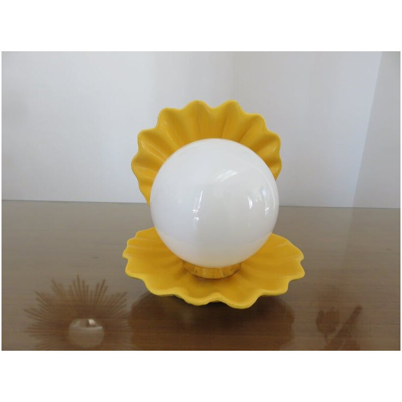 Vintage lamp shell in yellow ceramic 1970s