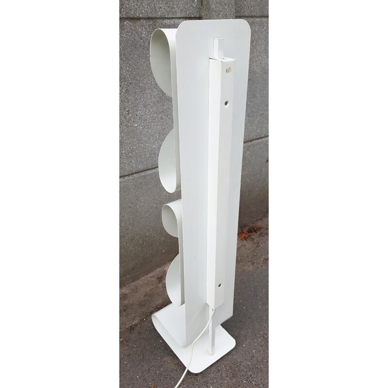 Italian totem floor lamp in white lacquered metal - 1970s