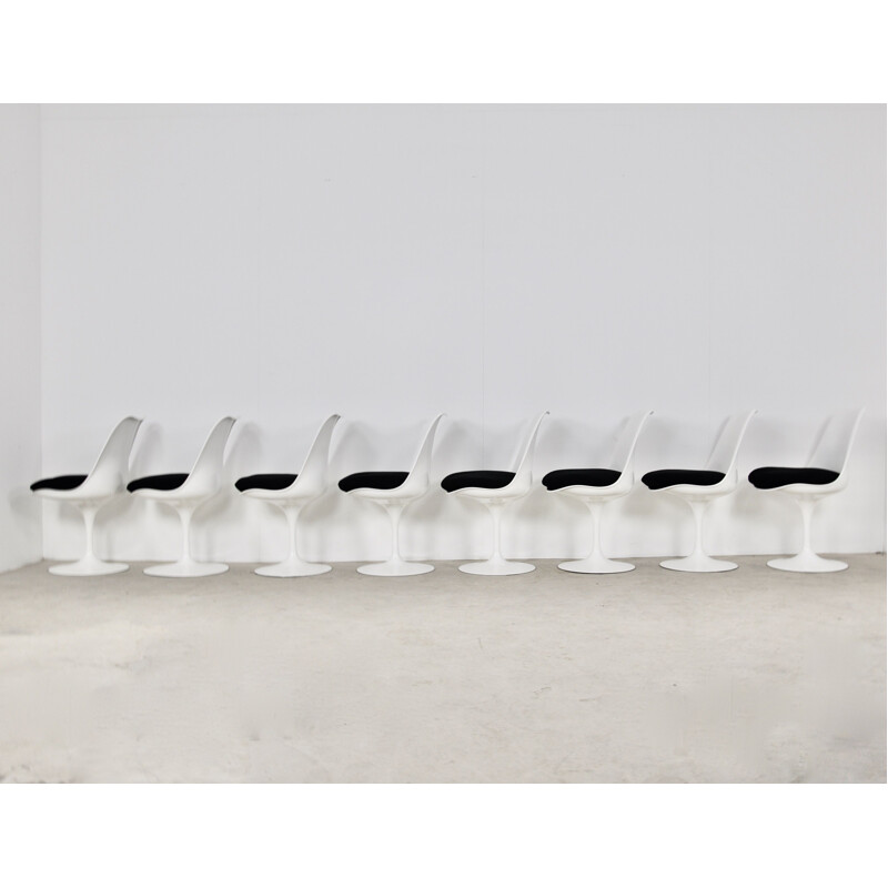 Lot de 8 chaises vintage Tulip d'Eero Saarinen pour Knoll International 1970
