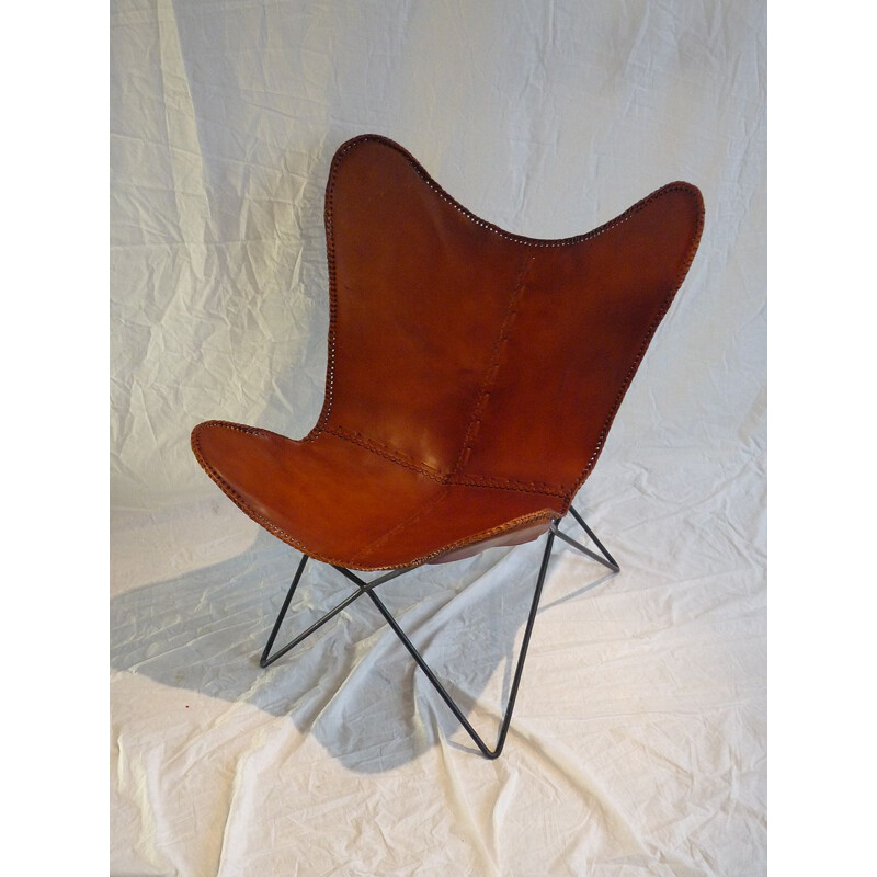 Vintage Butterfly" armchair