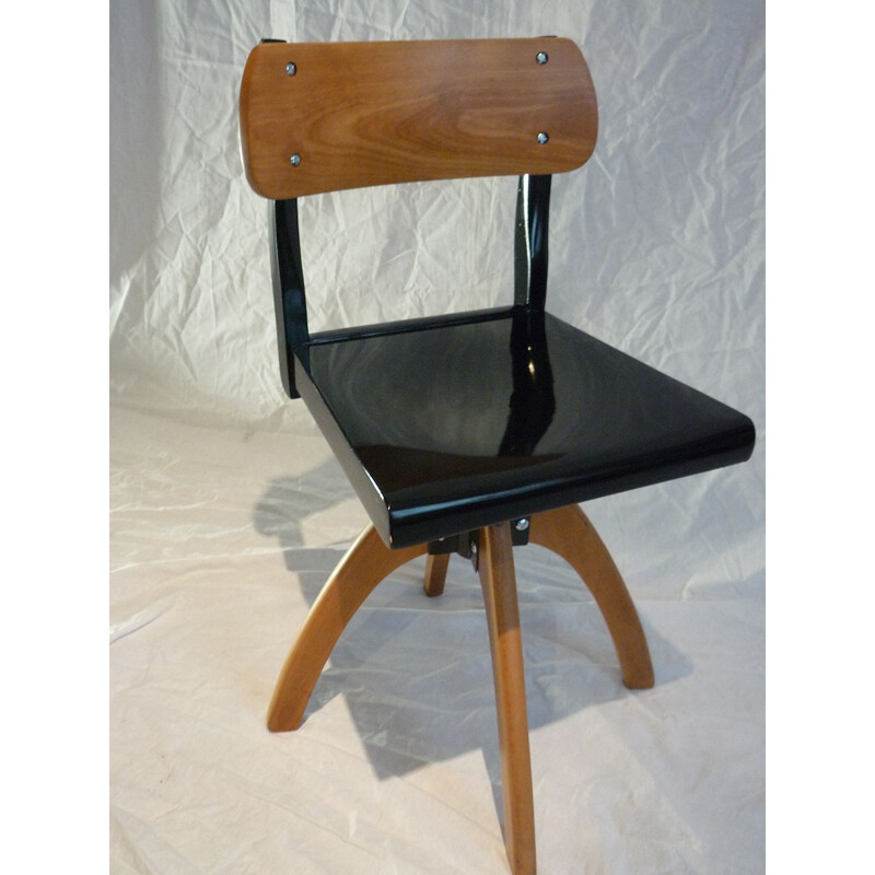 Vintage gelakte werkplaatsstoel