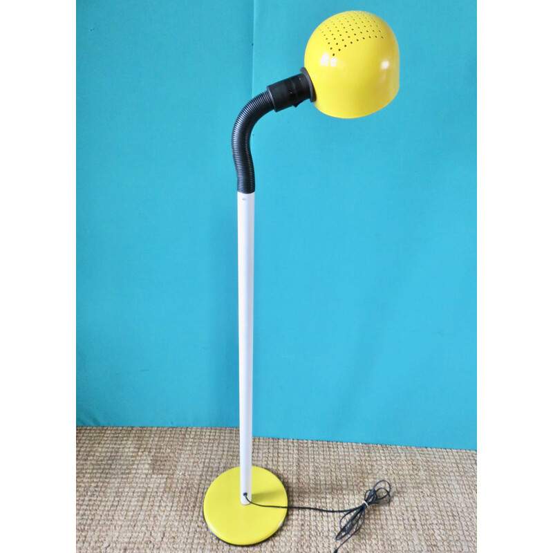 Vintage floor lamp in yellow and white metal, Sweden 1970