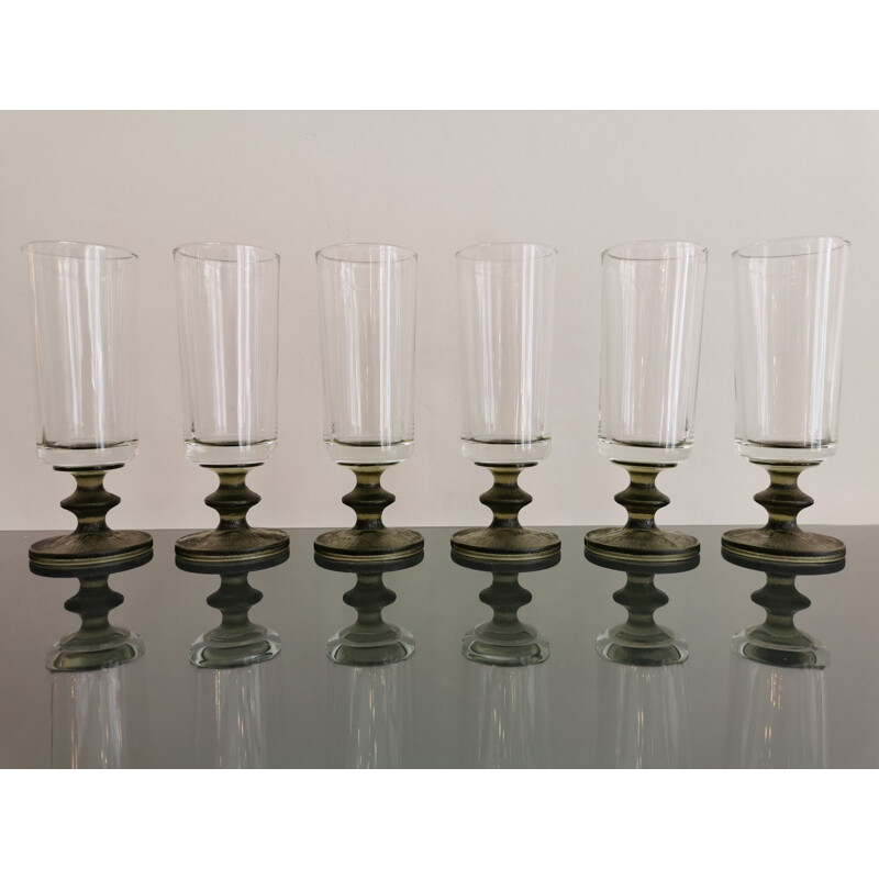 Set of 6 Vintage champagne flutes 1970