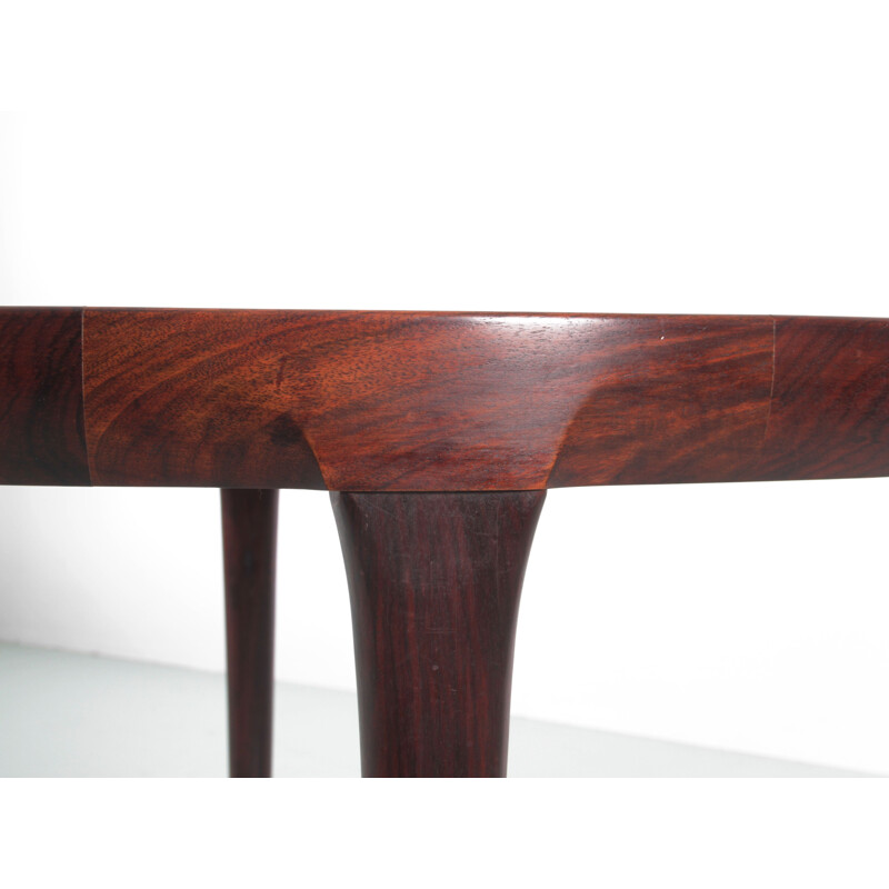 Vintage dining table Round  with 2 extensions in Scandinavian rosewood from Rio