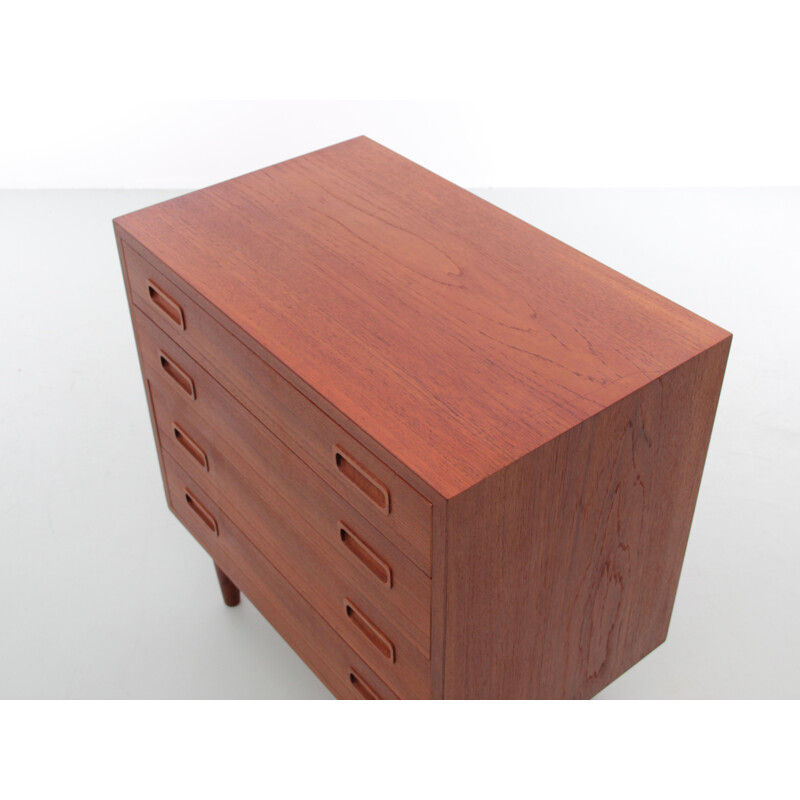 Vintage Scandinavian teak chest of 4 drawers by Poul Hundevad