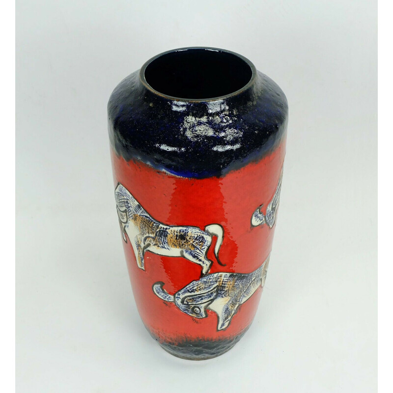 Vase de sol vintage modèle 517-50 rouge et bleu avec des motifs de taureaux par Scheurich Keramik 1960s