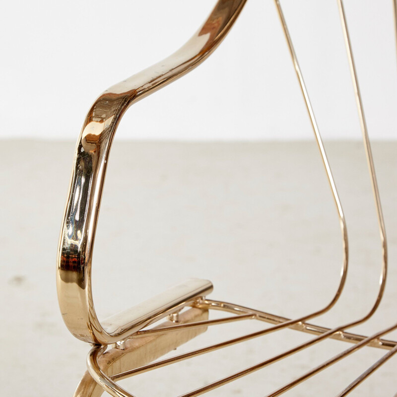 Vintage fauteuil met metalen frame