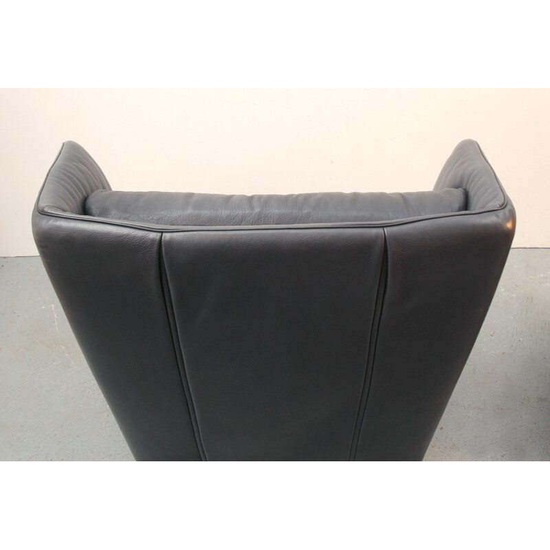 De Sede armchair and footrest in dark grey leather, Franz-Josef SCHULTE - 1970s