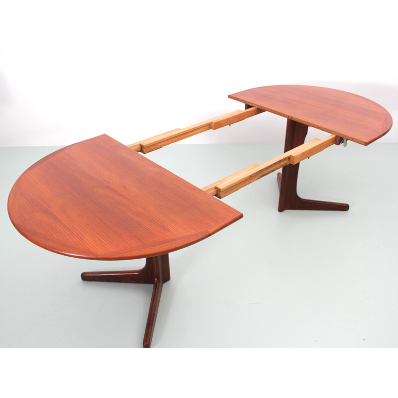 Large vintage oval teak table with 2 extensions, Scandinavian