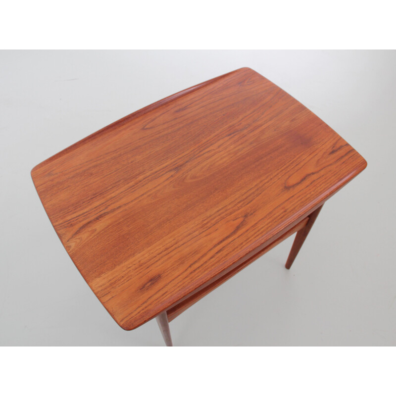 Vintage teak side table model FD 510, Scandinavian