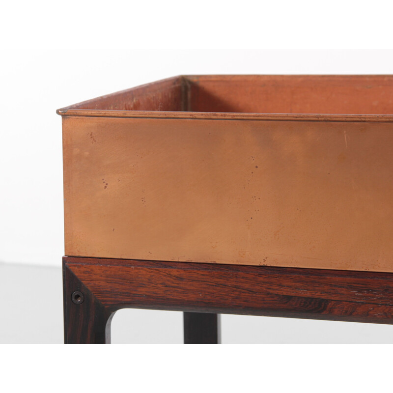 Scandinavian vintage planter in Rio rosewood and copper by Arne Wahl Iversen