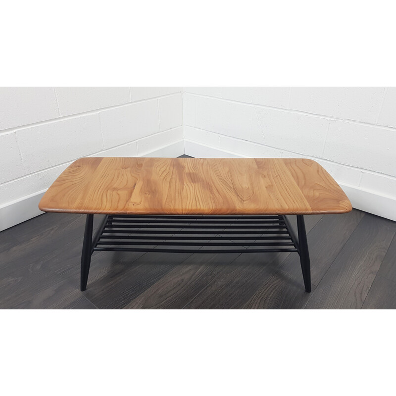 Table basse vintage Ercol avec pieds noirs, Anglais 1970