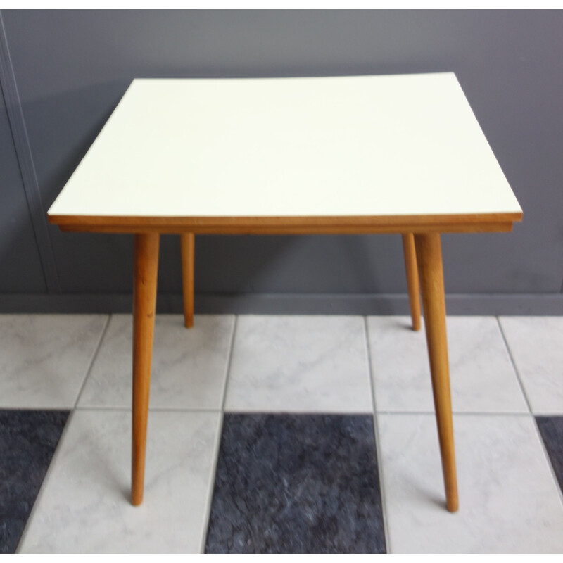 Table d'appoint vintage en formica jaune avec plateau tournant, Tchécoslovaquie 1960