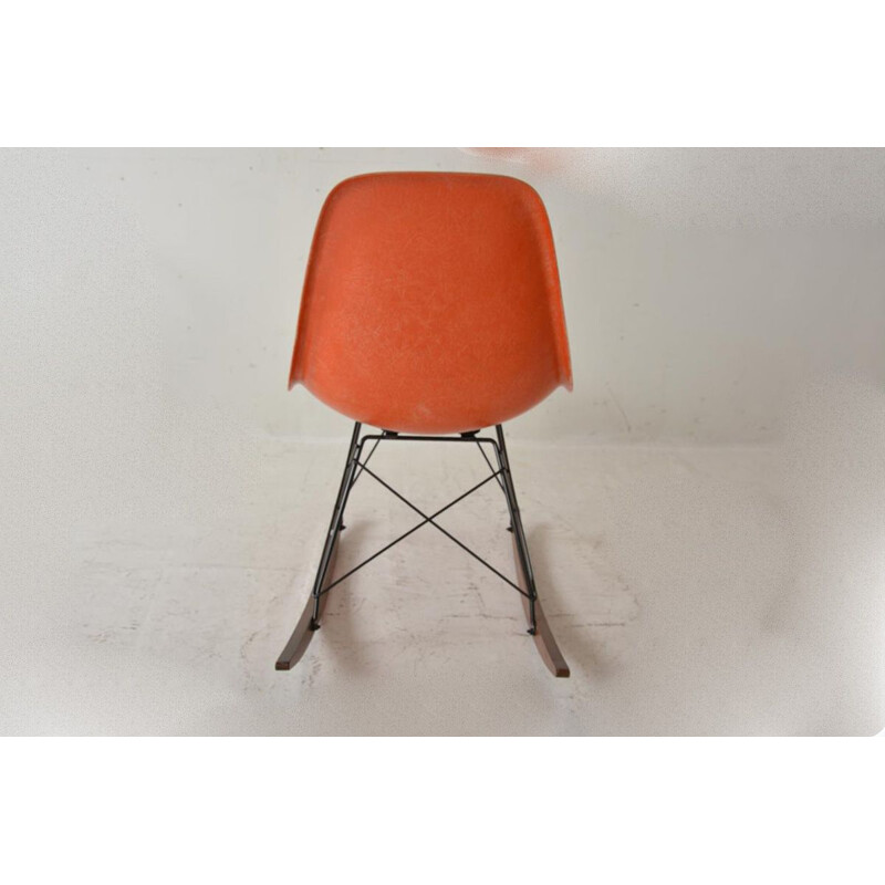 Chaise vintage à bascule Eames édition Herman Miller