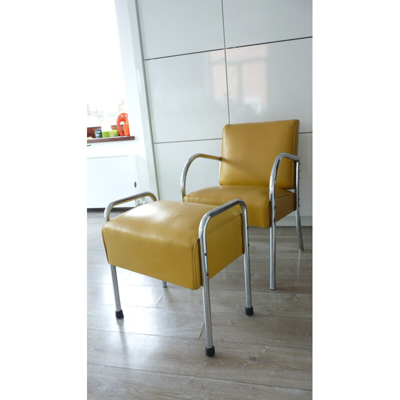 Vintage armchairn and its ottoman in chrome and leatherette - 1970s