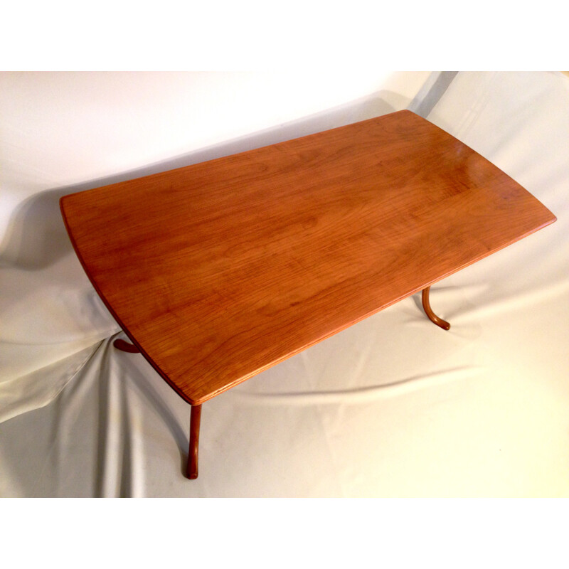 Rectangular coffee table in maple - 1950s 