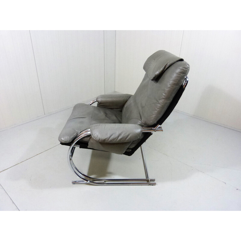 Vintage Lounge chair in grey leather 1980s