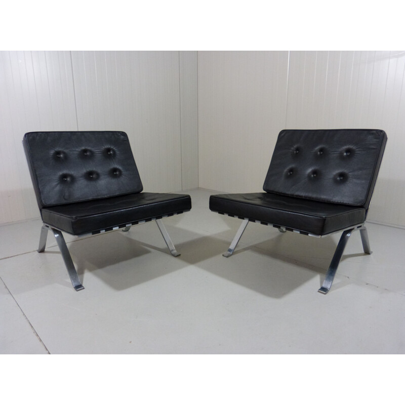 Paire de fauteuils lounge vintage en cuir noir 1960