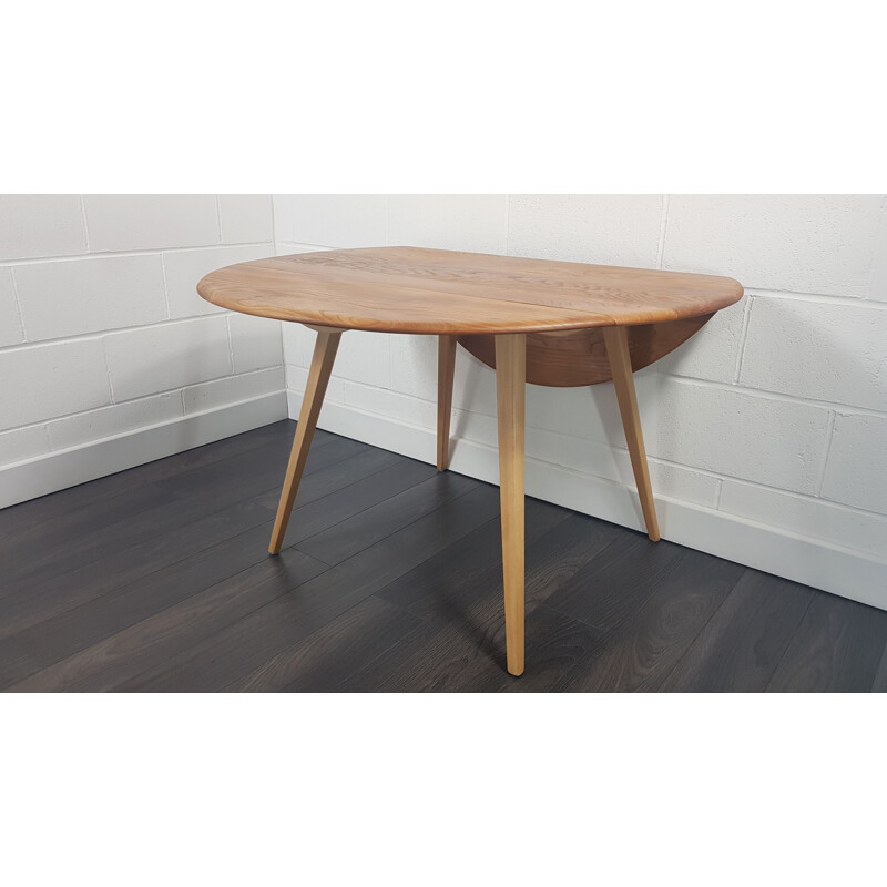 Table vintage ronde par Ercol, Anglais 1960