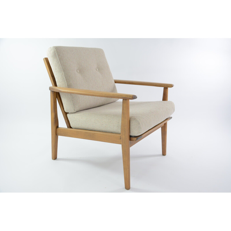 Fauteuil vintage Rela beigne chiné 1970