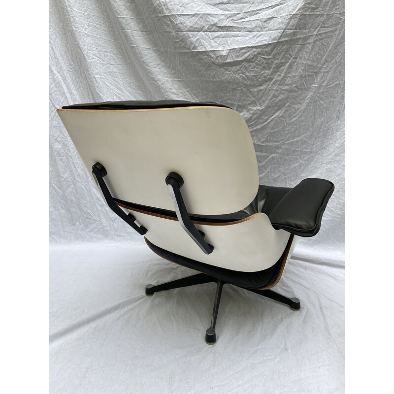 Vintage lounge chair and ottoman by Charles Eames & Herman Miller for Mobilier International 1977s