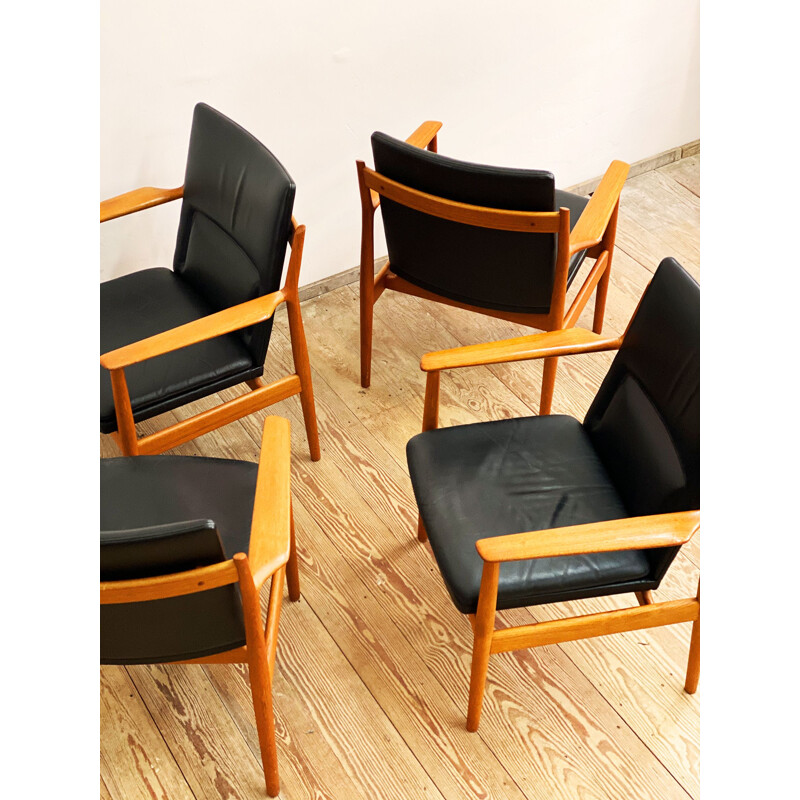 Conjunto de 4 cadeiras de teca vintage por Arne Vodder para Sibast, Dinamarca 1950