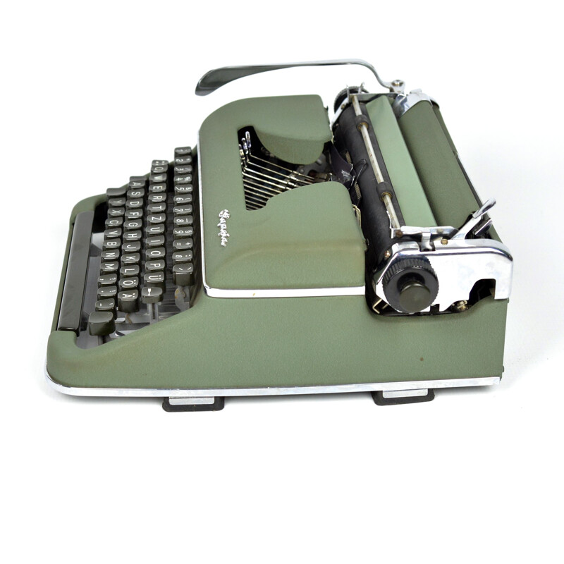 Vintage suitcase Type: SM-3 typewriter by Olympia Wilhelmshaven , Germany 1953s