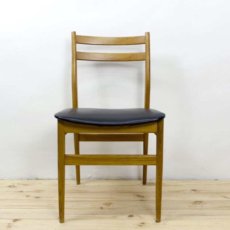 Vintage-Stuhl aus Esche, Skandinavien 1960